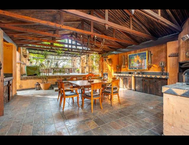 5 BEDROOM HOUSE FOR SALE IN WATERKLOOF